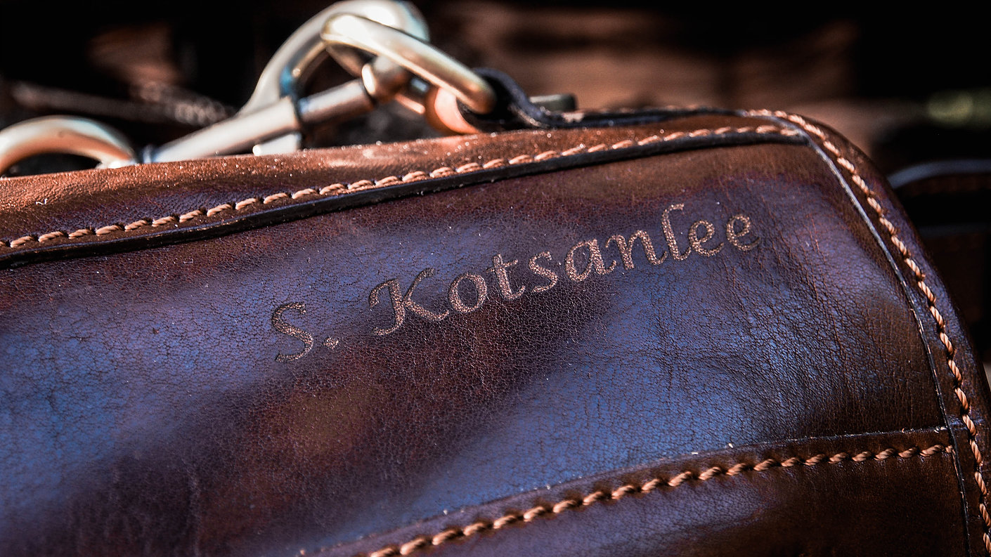 Personalised Gifts and Personalised Leather Accessories